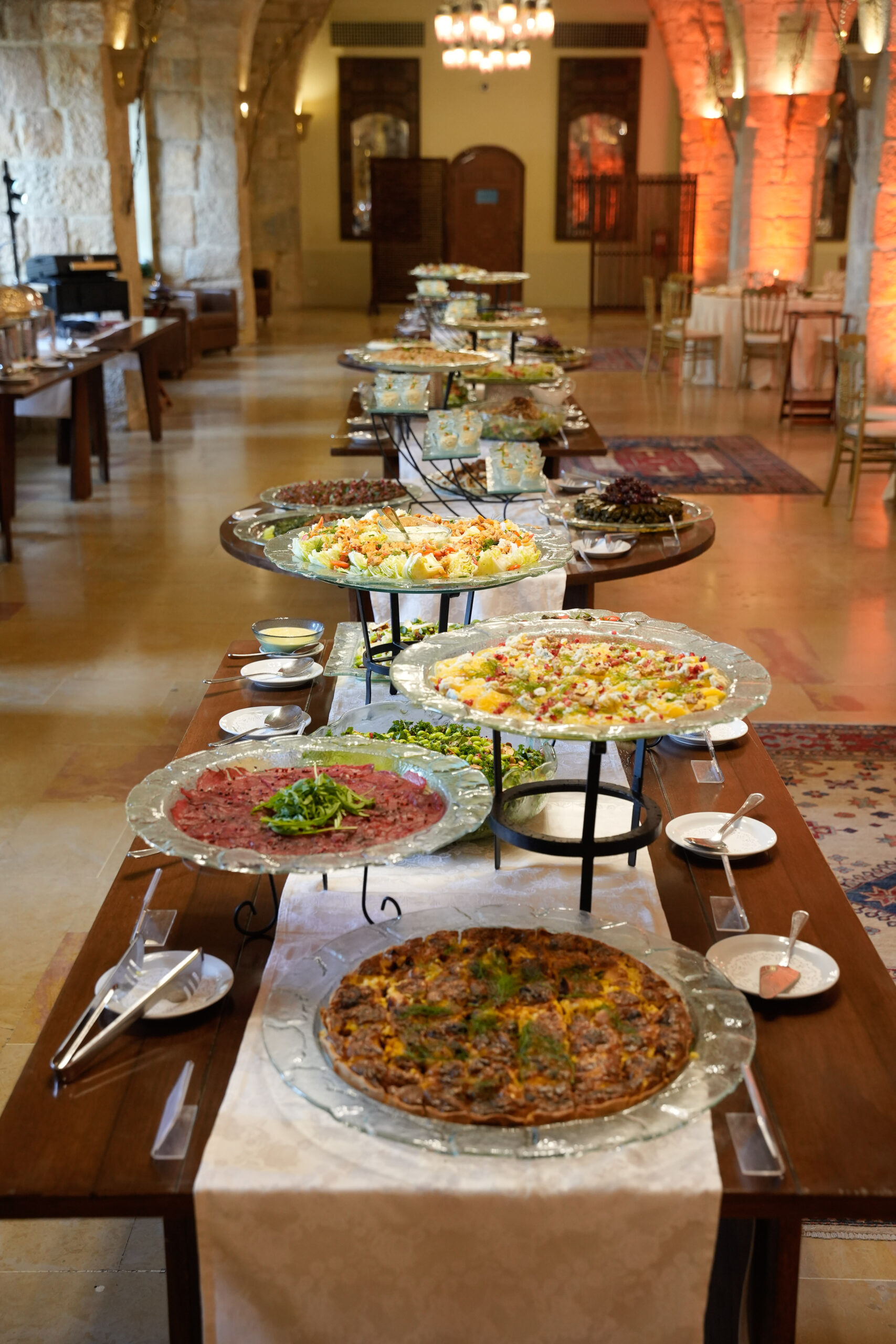 Mir Amin Palace Sunday buffet ambience