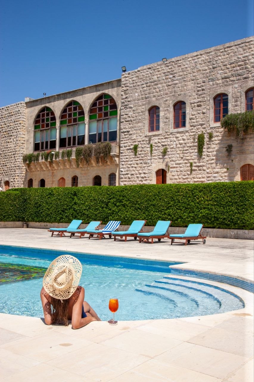 Pool side dining setup